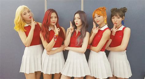Russian Roulette (Red Velvet song) .